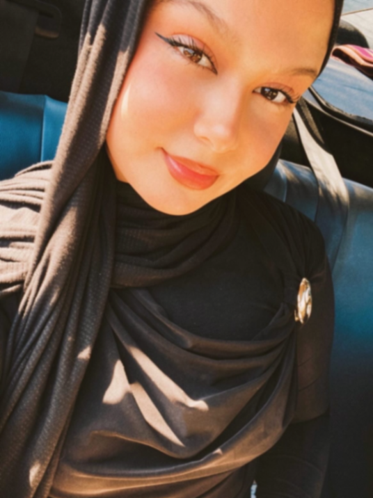 Ibtissam Boukerdan — influenceuse Beauté Algérie