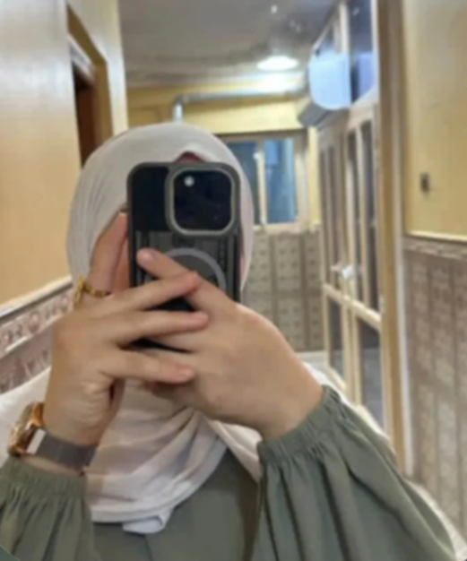 Nou re — influenceuse Mode Algérie