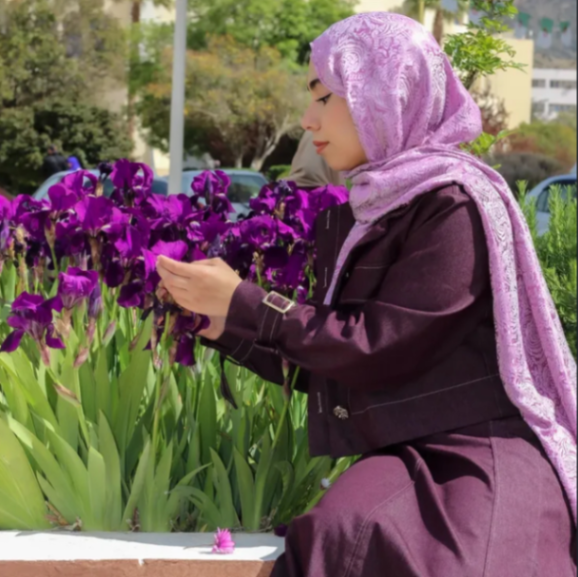 Nada Bendehane — influenceuse Mode Algérie