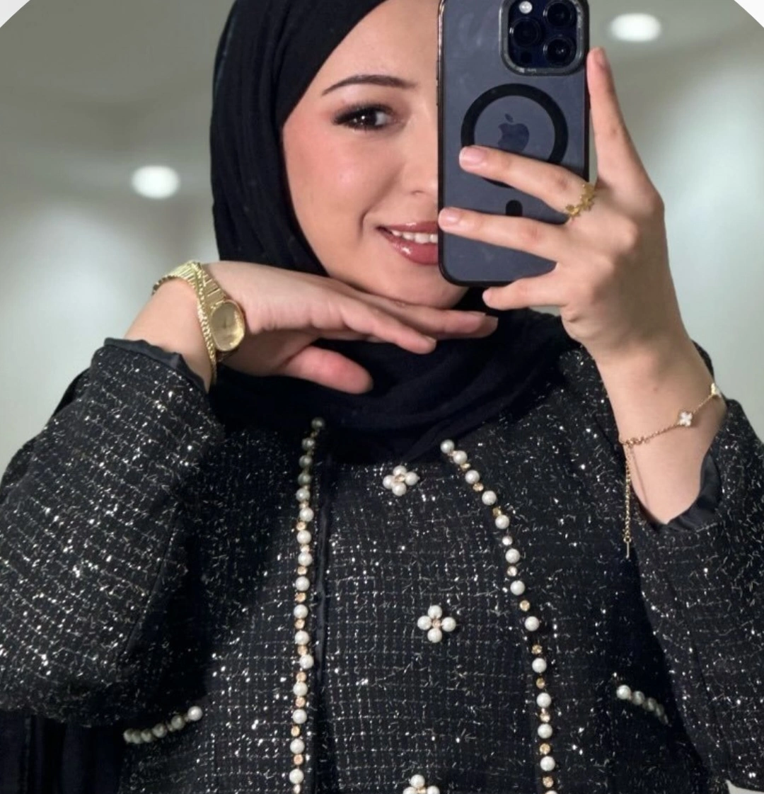 Hiba BDJ — influenceuse Mode Algérie
