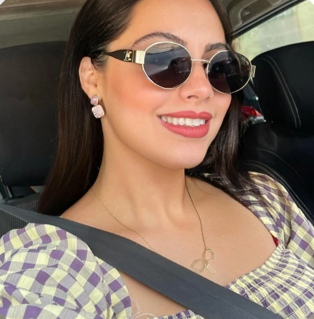 Temani yasmine Temani — influenceuse Beauté Algérie